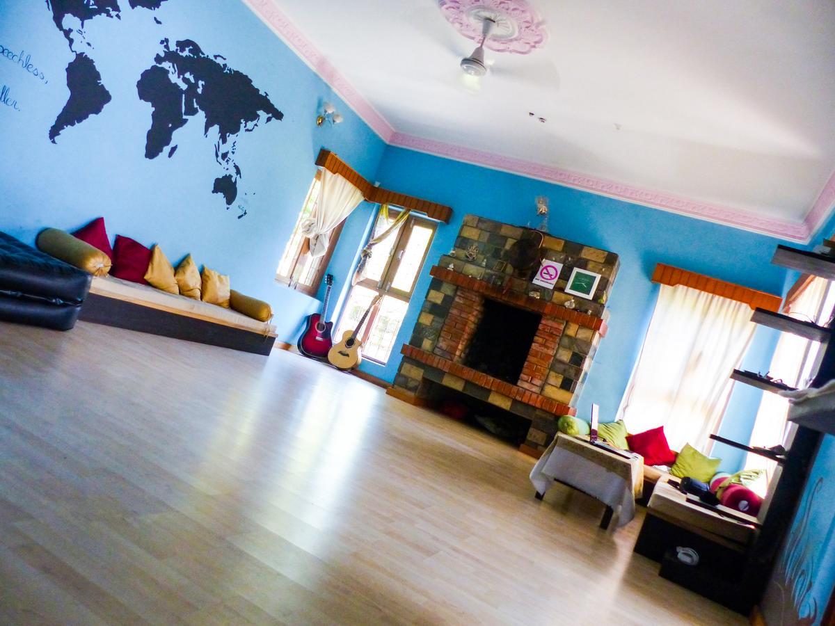 Nepalaya Eco Hostel Покхара Экстерьер фото
