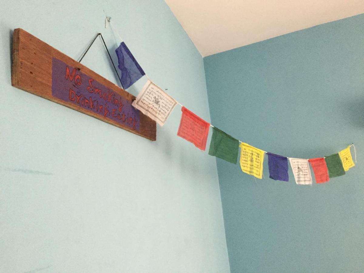 Nepalaya Eco Hostel Покхара Экстерьер фото